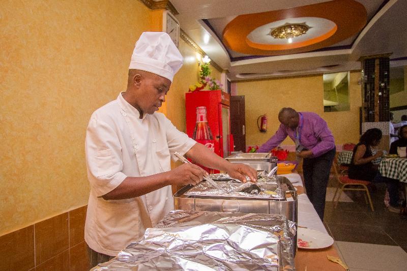 Grande Hotel Isiolo المظهر الخارجي الصورة