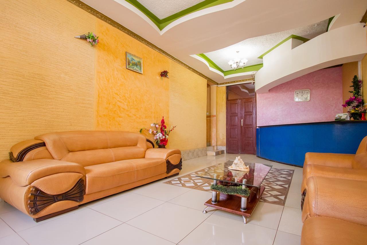 Grande Hotel Isiolo المظهر الخارجي الصورة