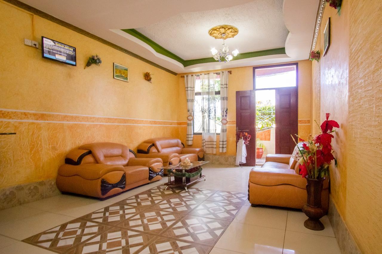 Grande Hotel Isiolo المظهر الخارجي الصورة