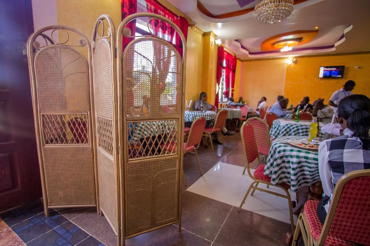 Grande Hotel Isiolo المظهر الخارجي الصورة