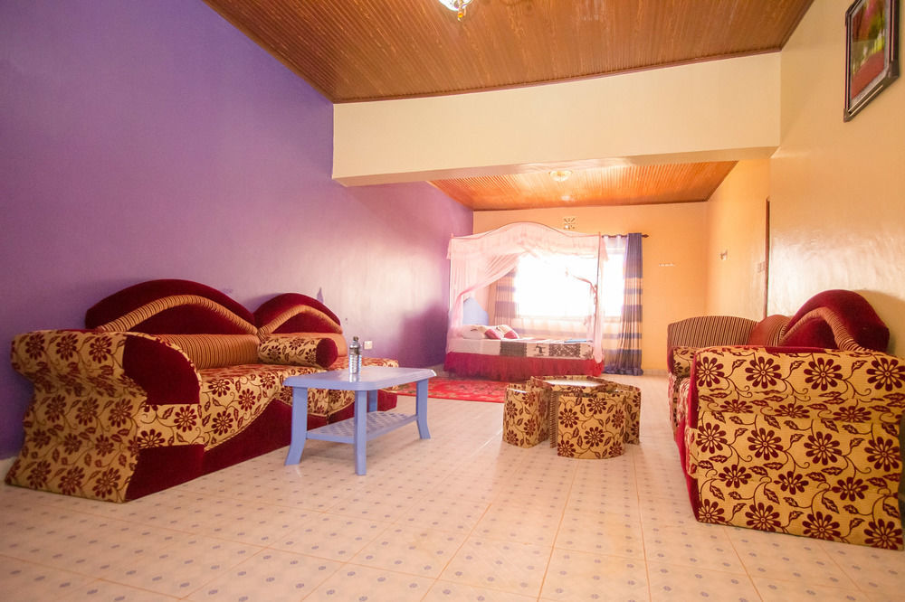 Grande Hotel Isiolo المظهر الخارجي الصورة